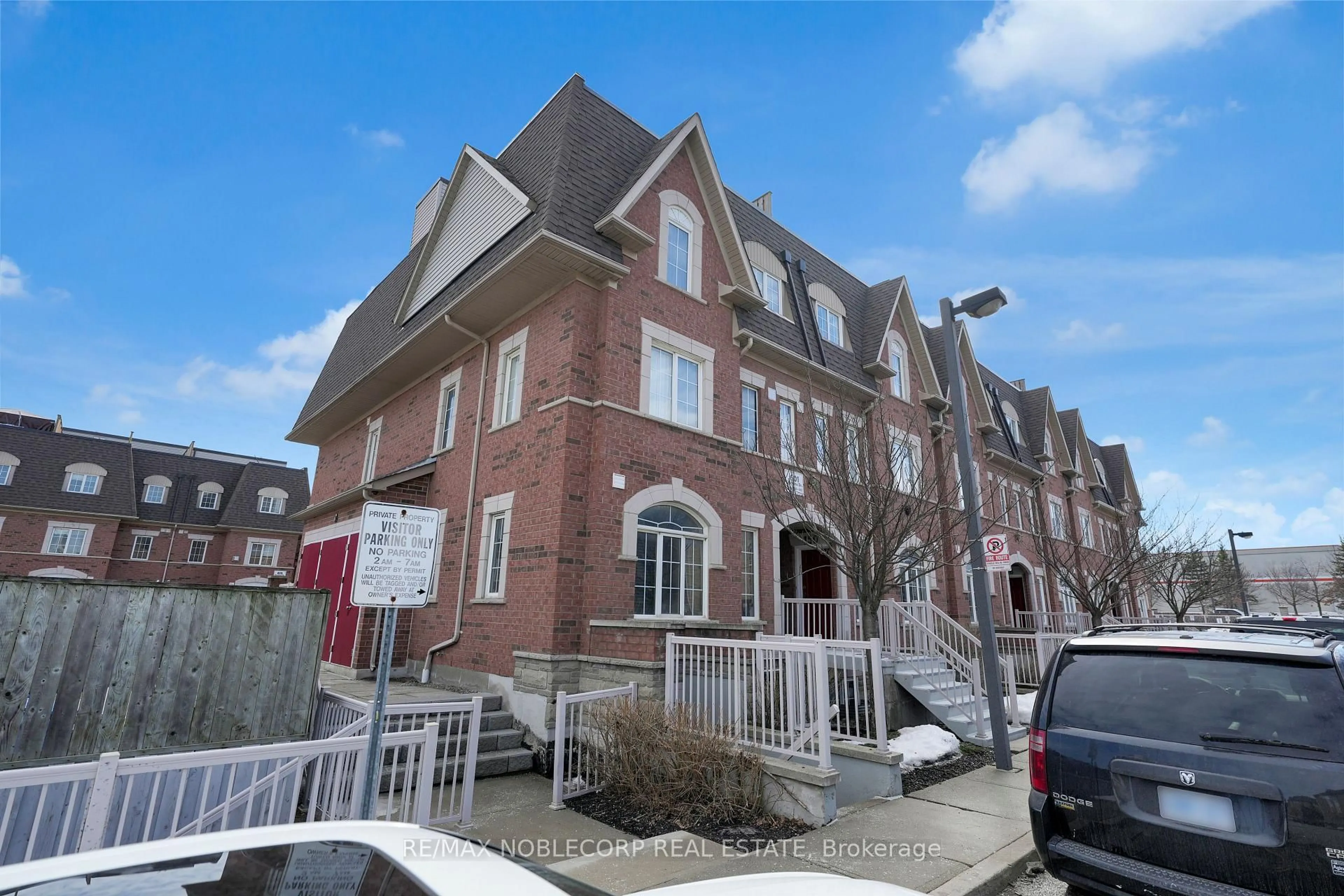 Home with brick exterior material, street for 601 Shoreline Dr #145, Mississauga Ontario L5B 4K1