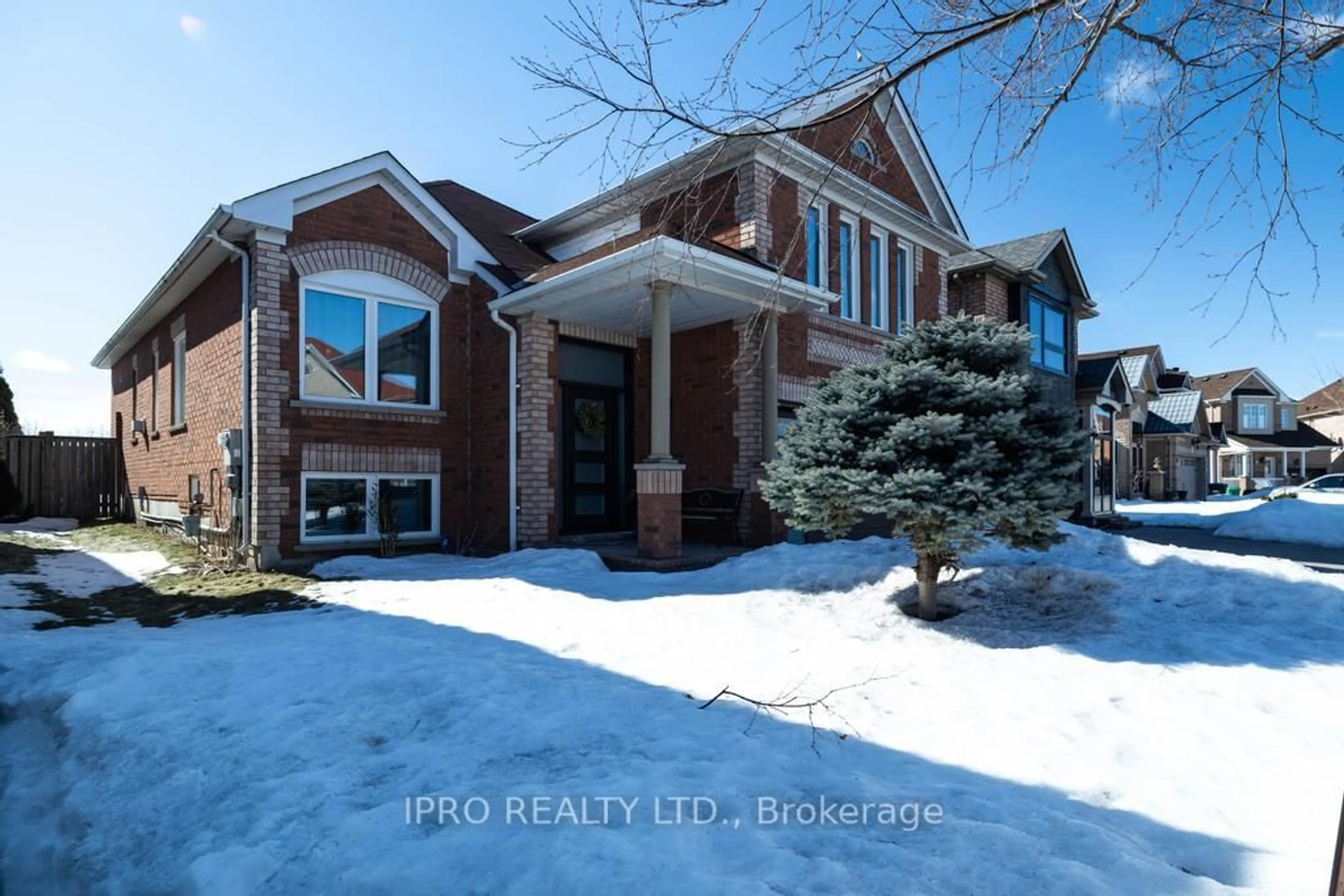 Home with brick exterior material, street for 62 Masters Green Cres, Brampton Ontario L7A 3K5