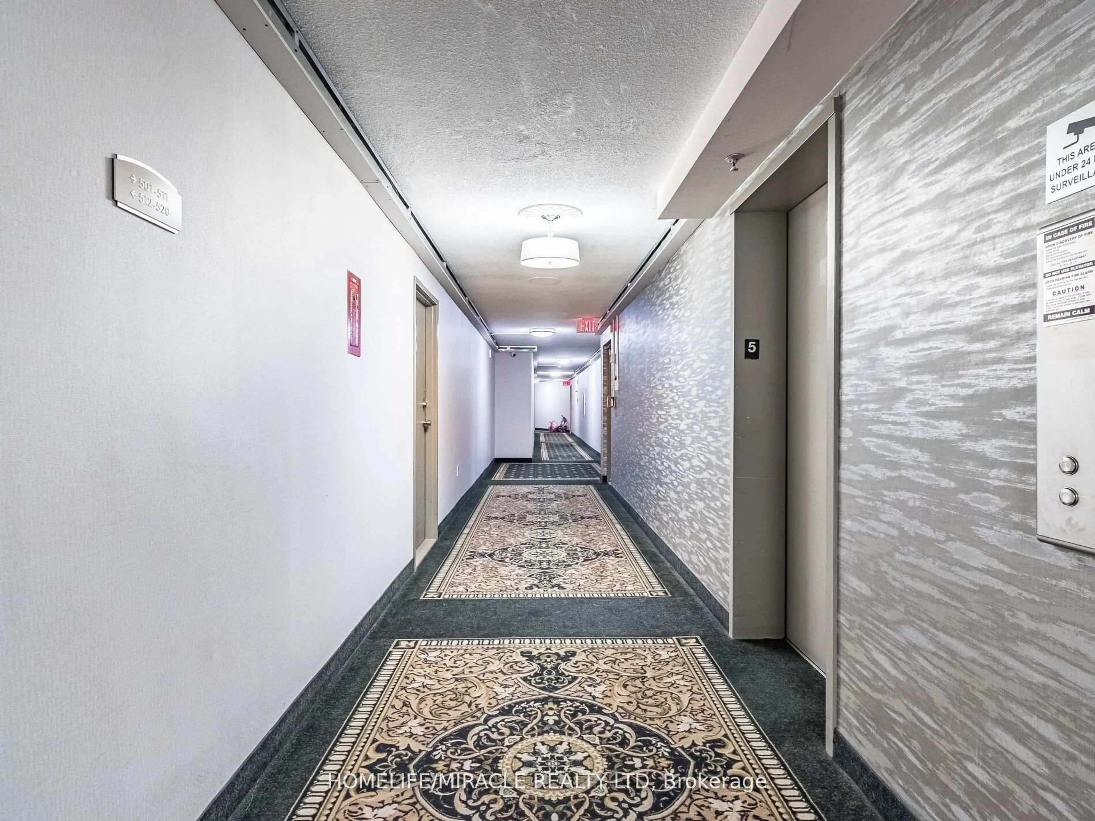 Indoor foyer for 475 The West Mall #510, Toronto Ontario M9C 4Z3