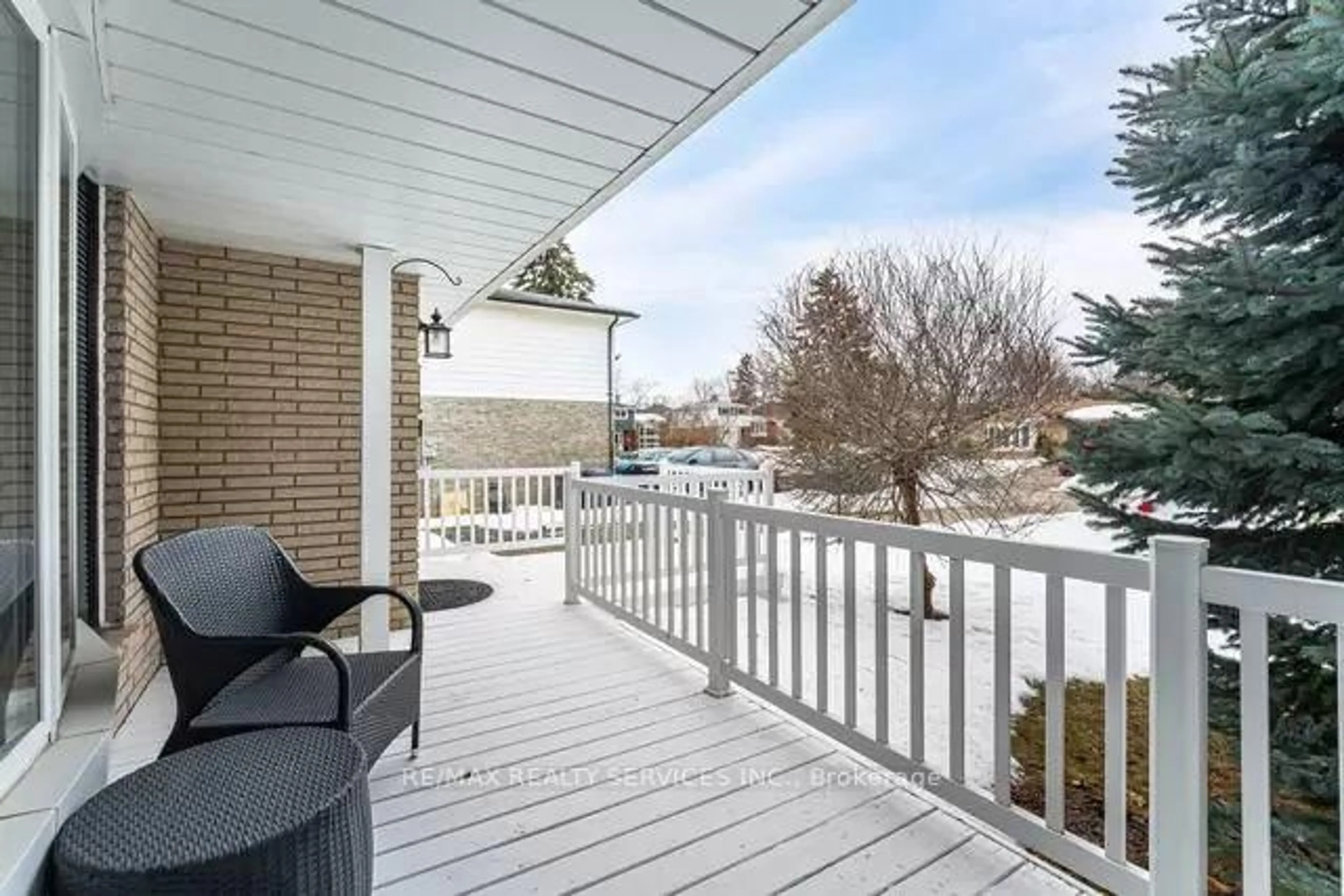 Patio, water/lake/river/ocean view for 4 Pacer Crt, Brampton Ontario L6Y 1X4