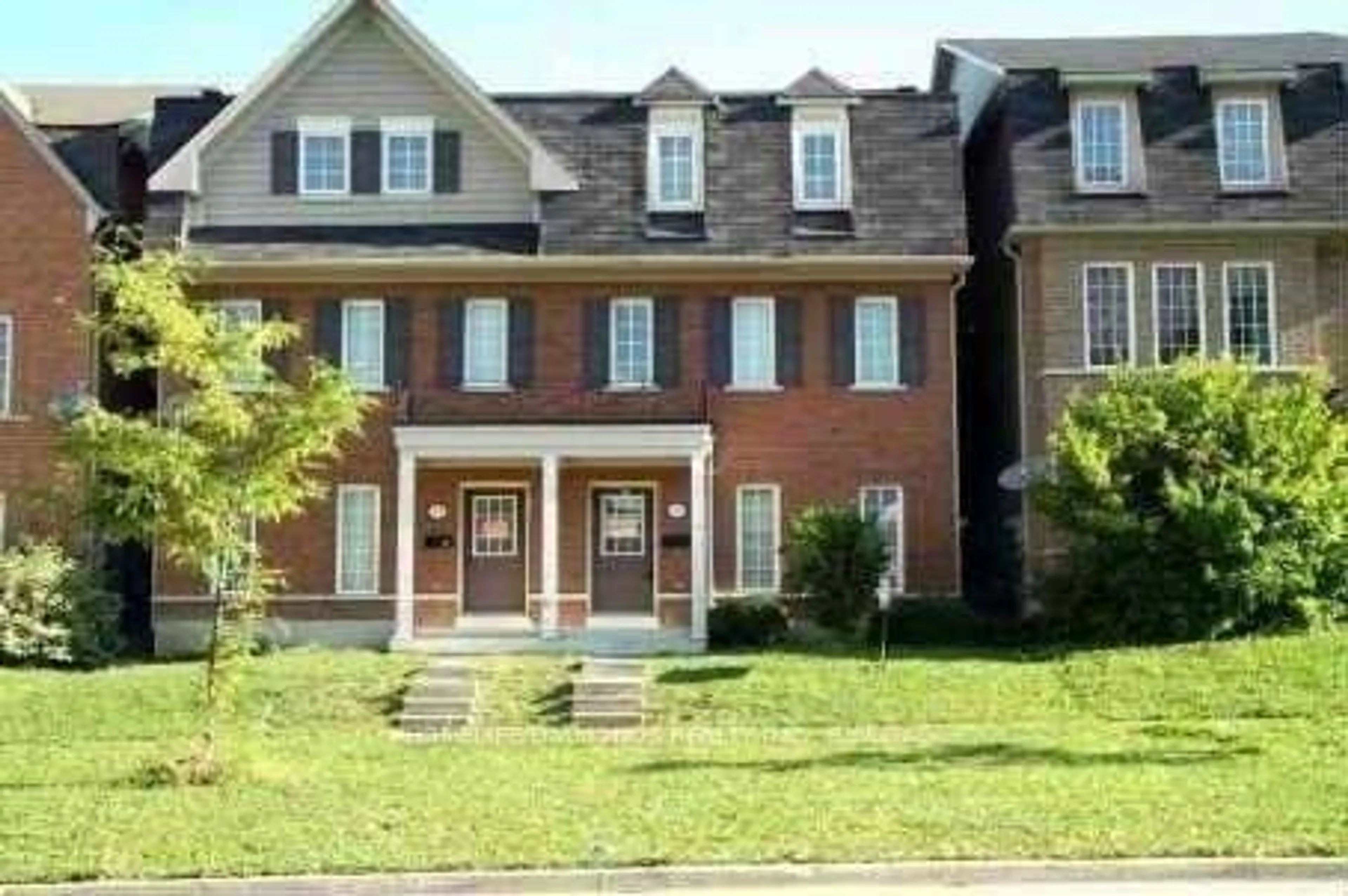 Home with brick exterior material, street for 431 MURRAY ROSS Pkwy, Toronto Ontario M3J 3P1