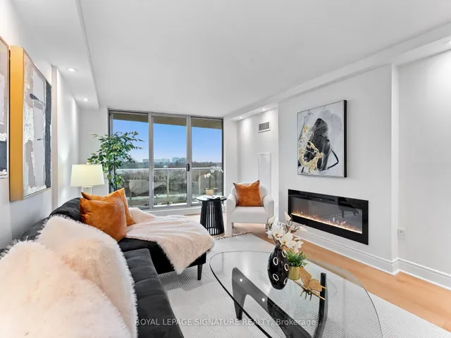 Additional property image - 812 Burnhamthorpe Rd Unit 607