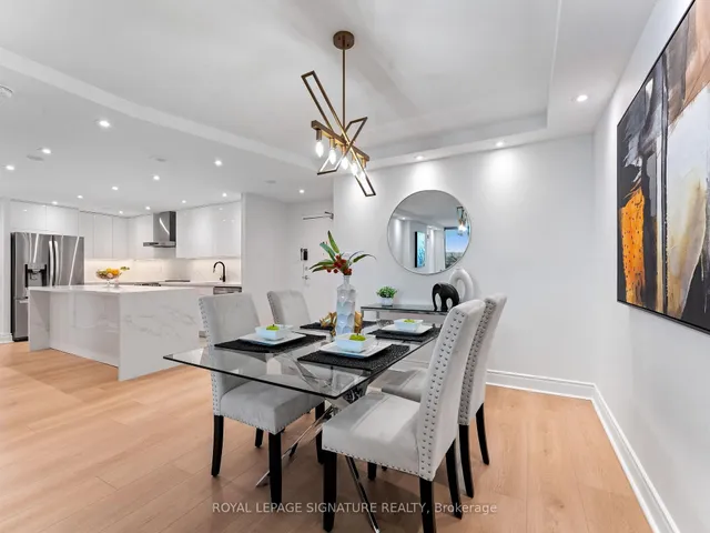 Additional property image - 812 Burnhamthorpe Rd Unit 607