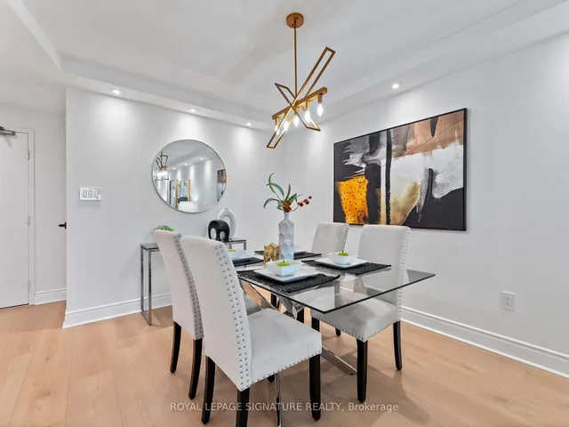 Additional property image - 812 Burnhamthorpe Rd Unit 607