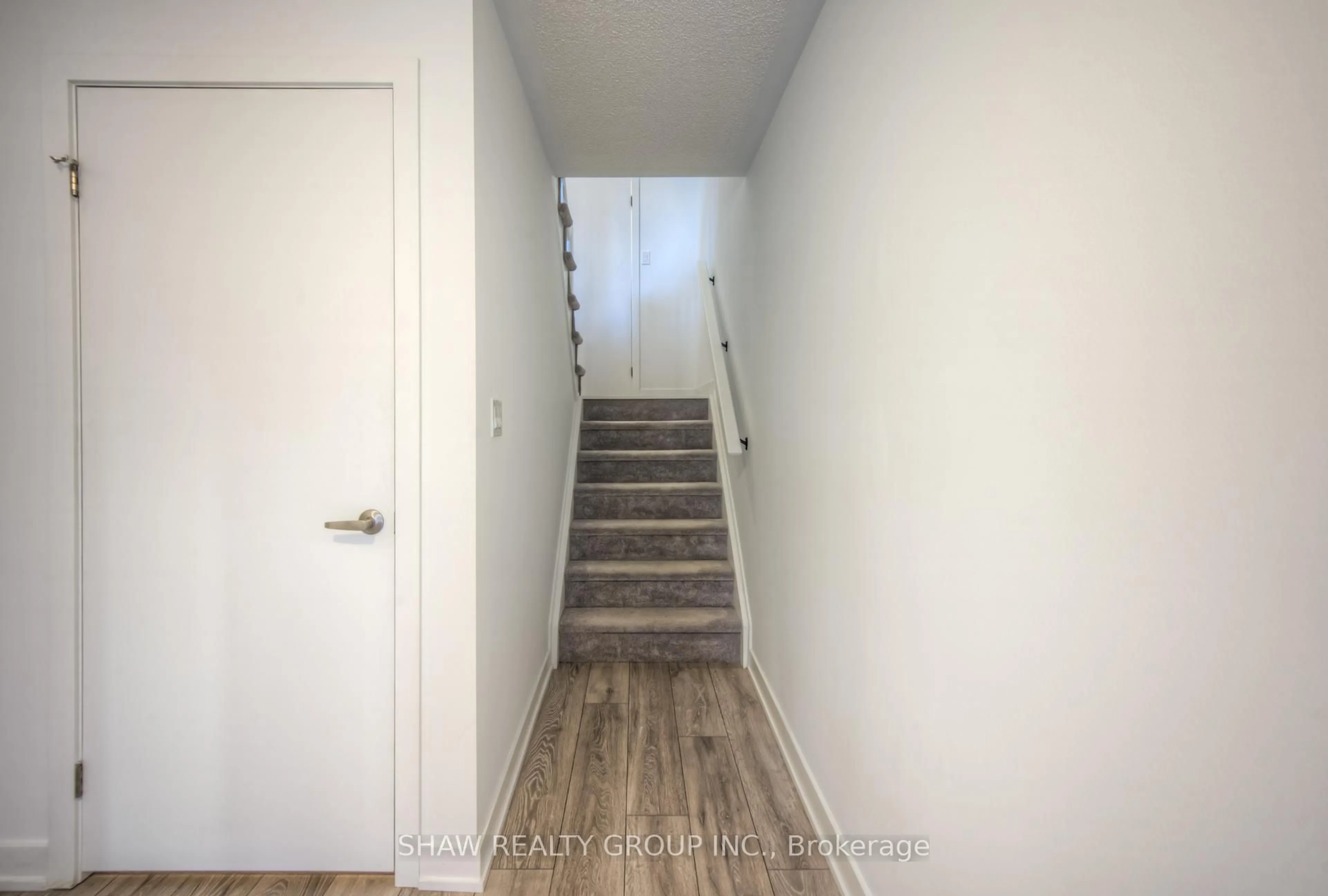 Indoor entryway for 3171 Lotus Common N/A #53, Burlington Ontario L7M 2A9