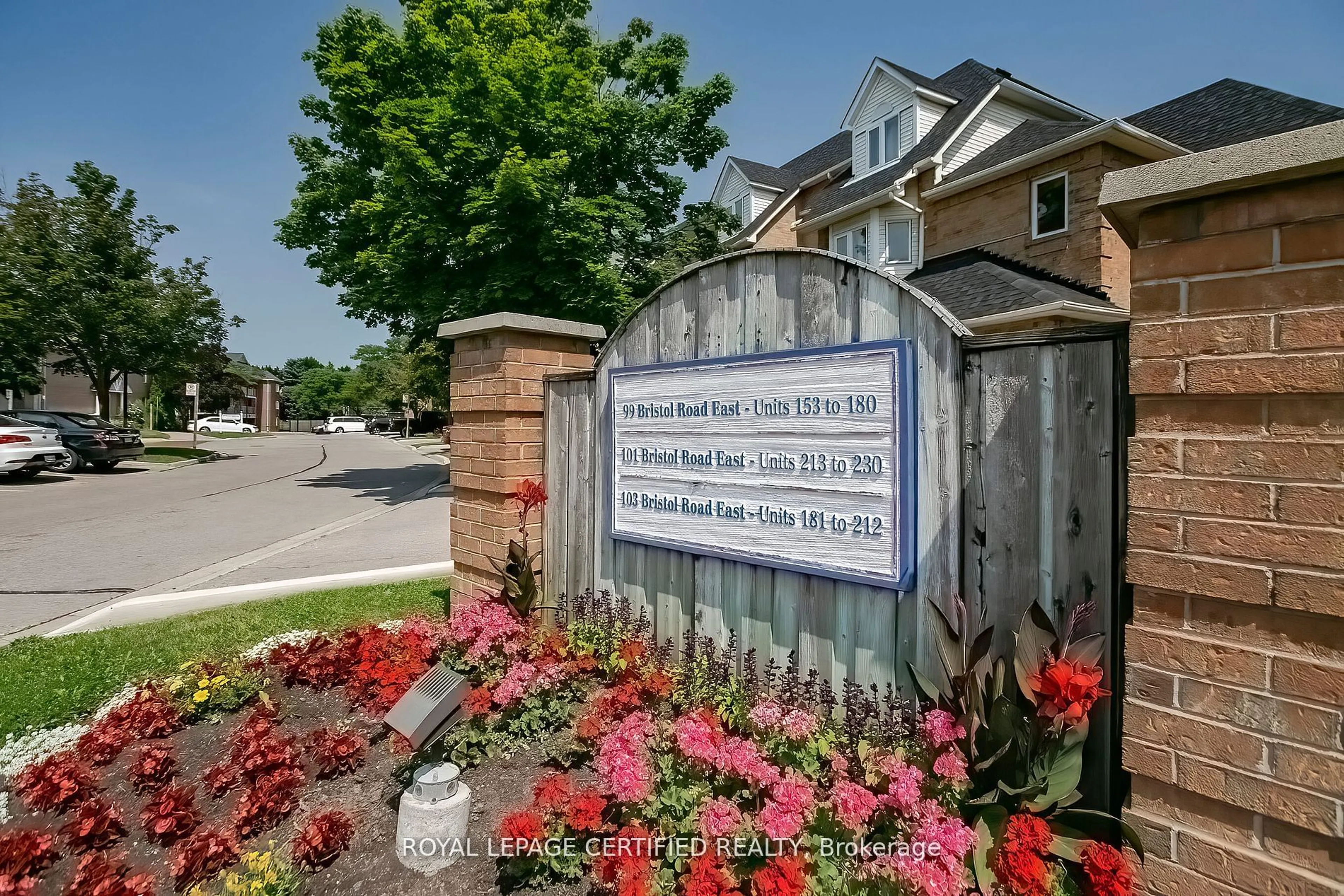 Unknown for 99 Bristol Rd #153, Mississauga Ontario L4Z 3P4