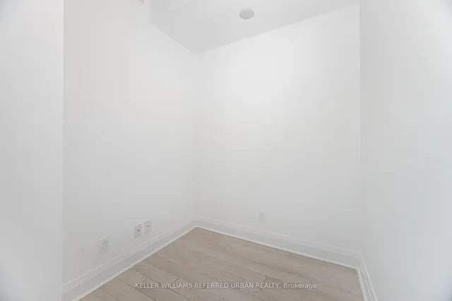 Additional property image - 15 Zorra St Unit 903