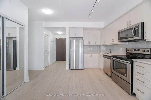 Additional property image - 15 Zorra St Unit 903