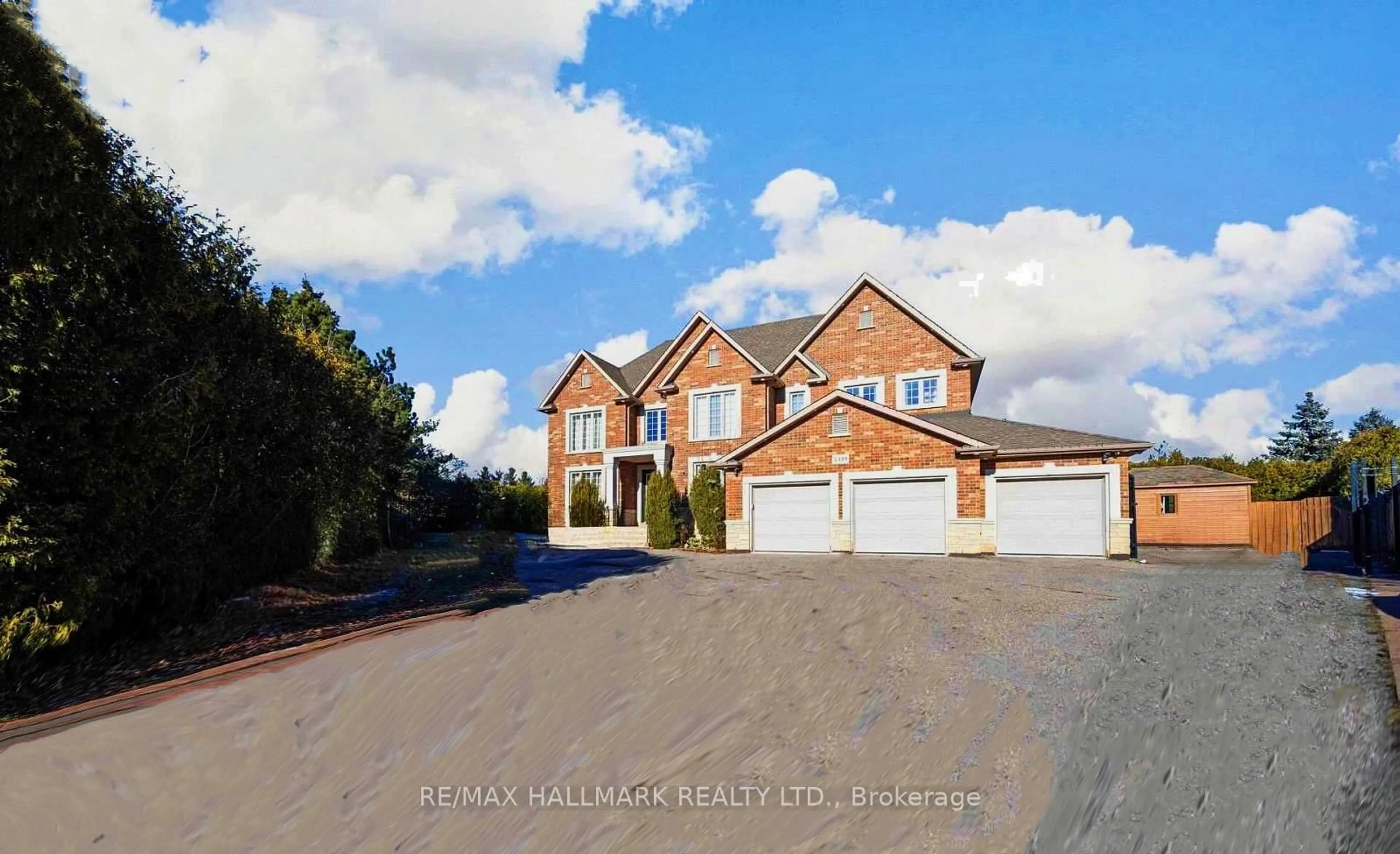 Unknown for 2489 Olinda Crt, Mississauga Ontario L5C 4P5