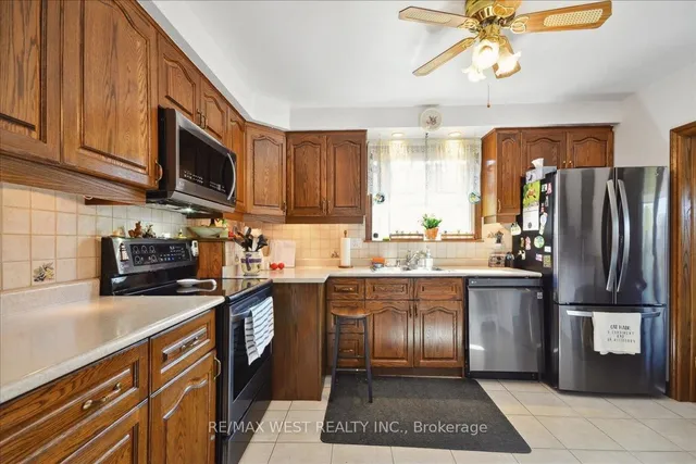 Additional property image - 9 Margrath Pl