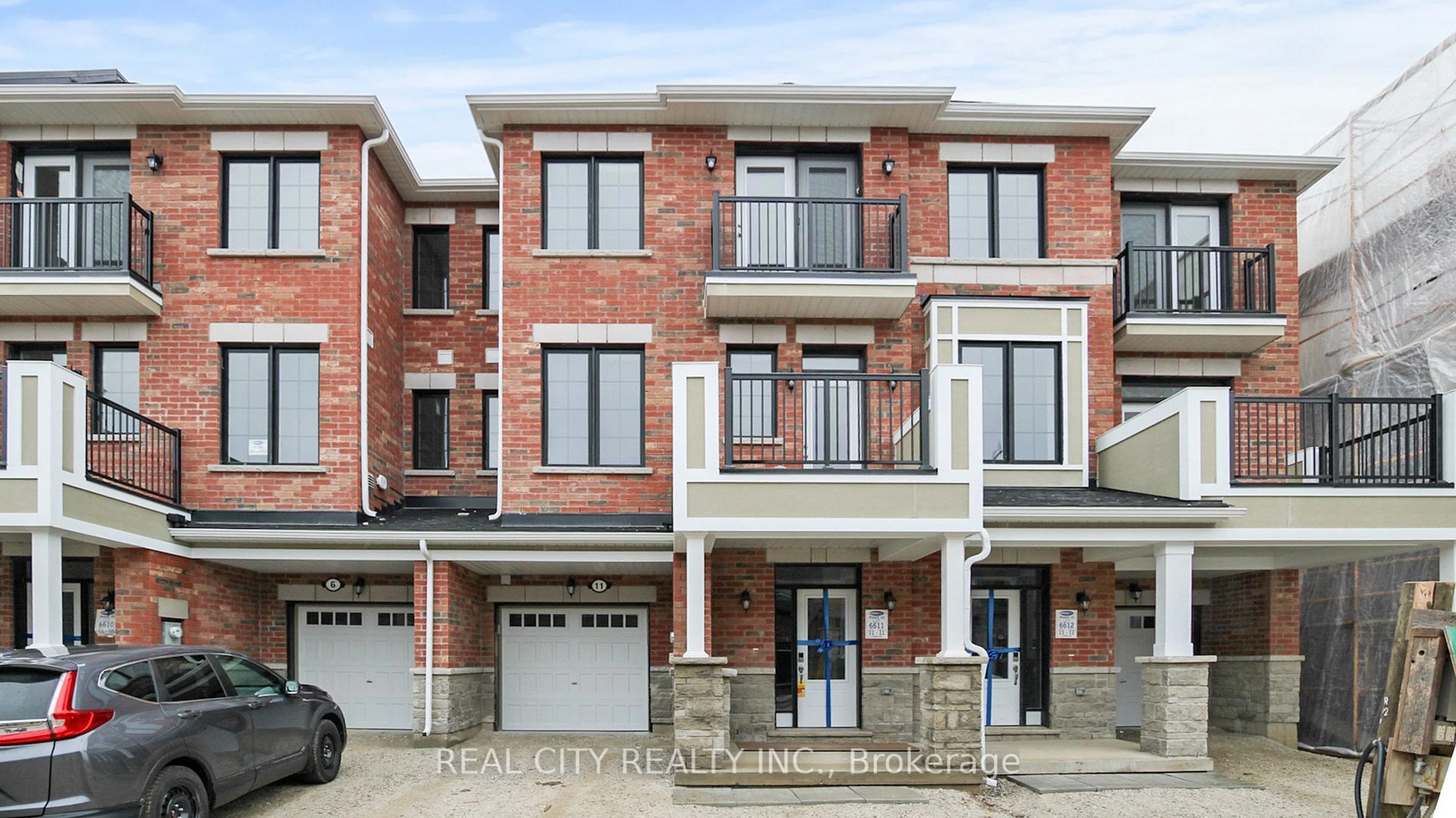 Home with brick exterior material, street for 11 Keppel Circ, Brampton Ontario L7A 5K4