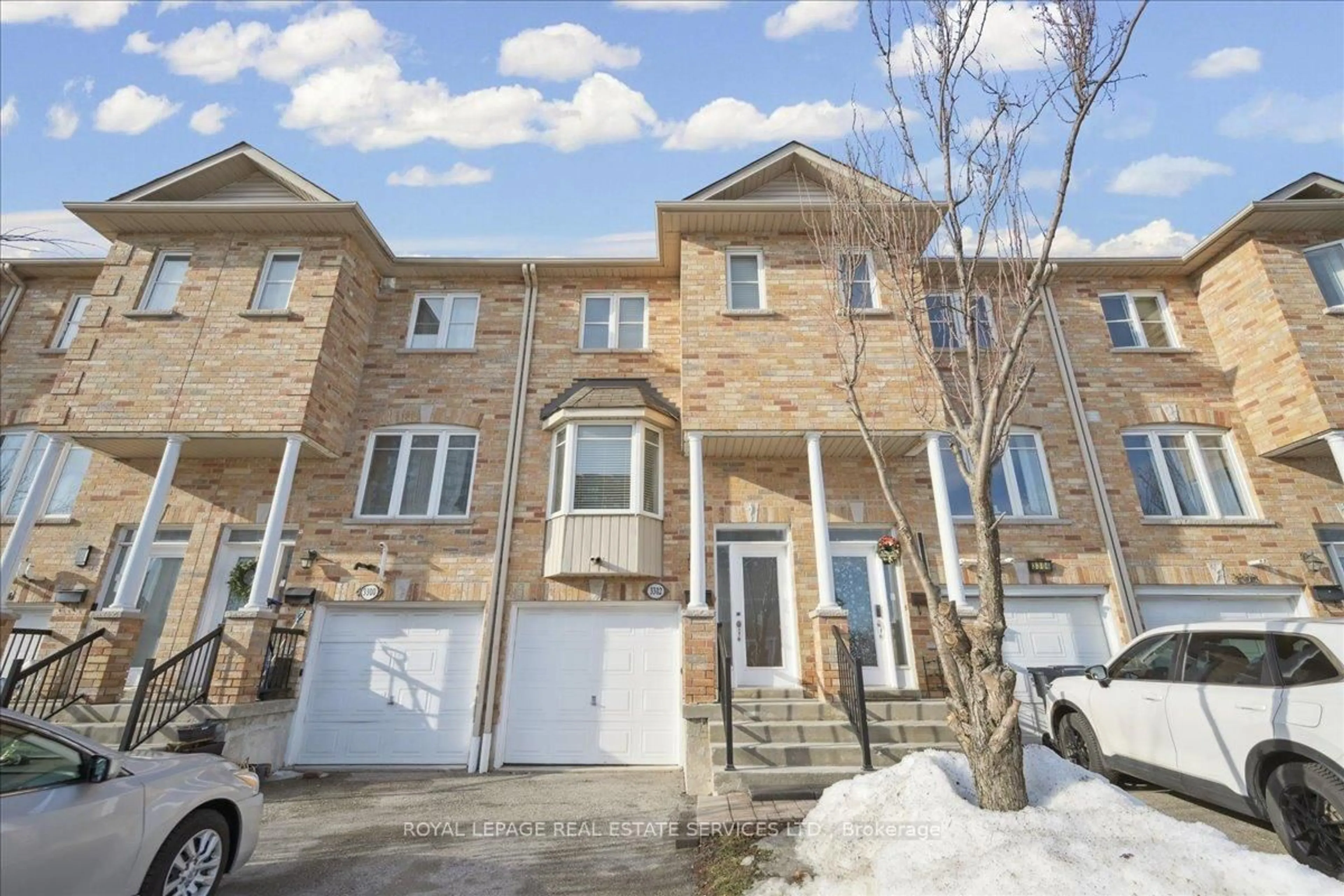 Unknown for 3302 Pinto Pl, Mississauga Ontario L5B 1V7