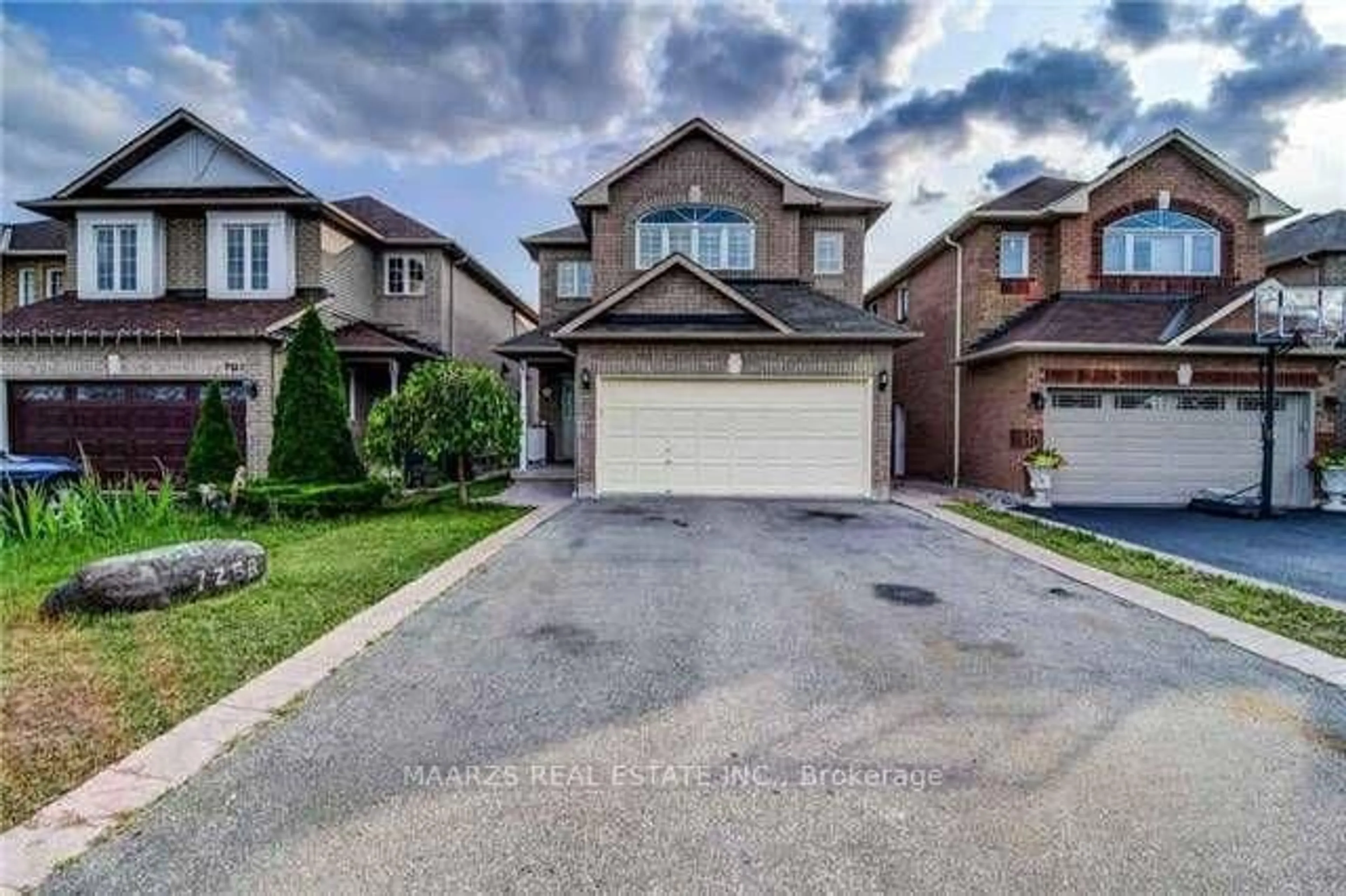 Unknown for 7258 Dime Cres, Mississauga Ontario L5W 1K6