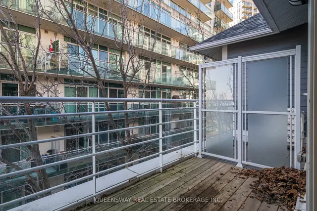 Additional property image - 2067 Lakeshore Blvd Unit TH 6
