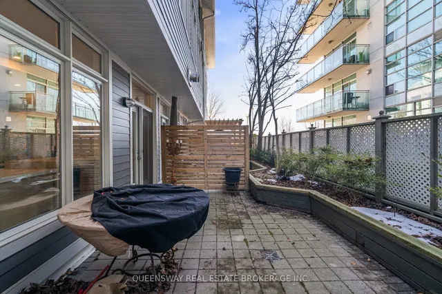 Additional property image - 2067 Lakeshore Blvd Unit TH 6