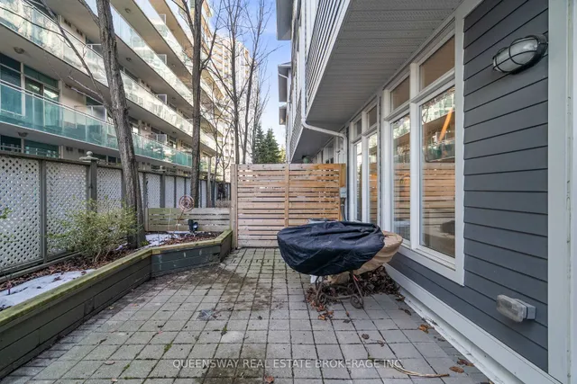 Additional property image - 2067 Lakeshore Blvd Unit TH 6