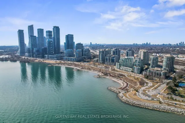 Additional property image - 2067 Lakeshore Blvd Unit TH 6