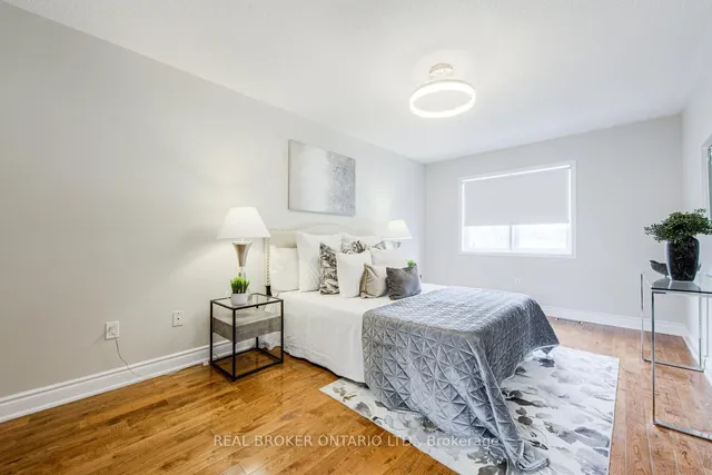 Additional property image - 5142 Bunton Cres