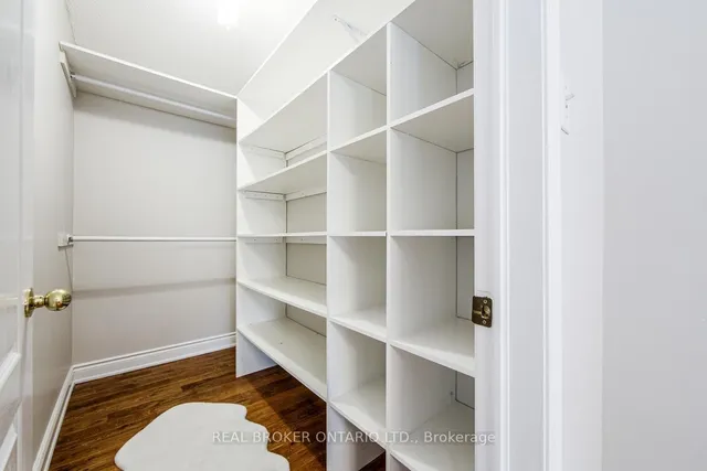 Additional property image - 5142 Bunton Cres