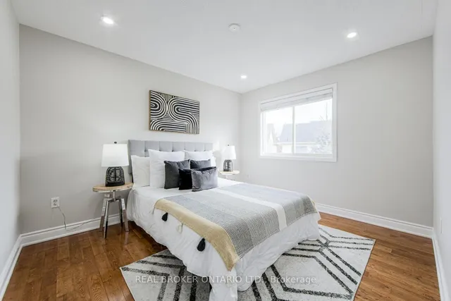 Additional property image - 5142 Bunton Cres
