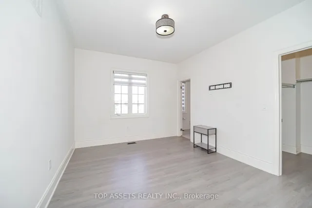 Additional property image - 1 Penlea Gate