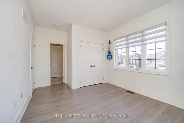 Additional property image - 1 Penlea Gate
