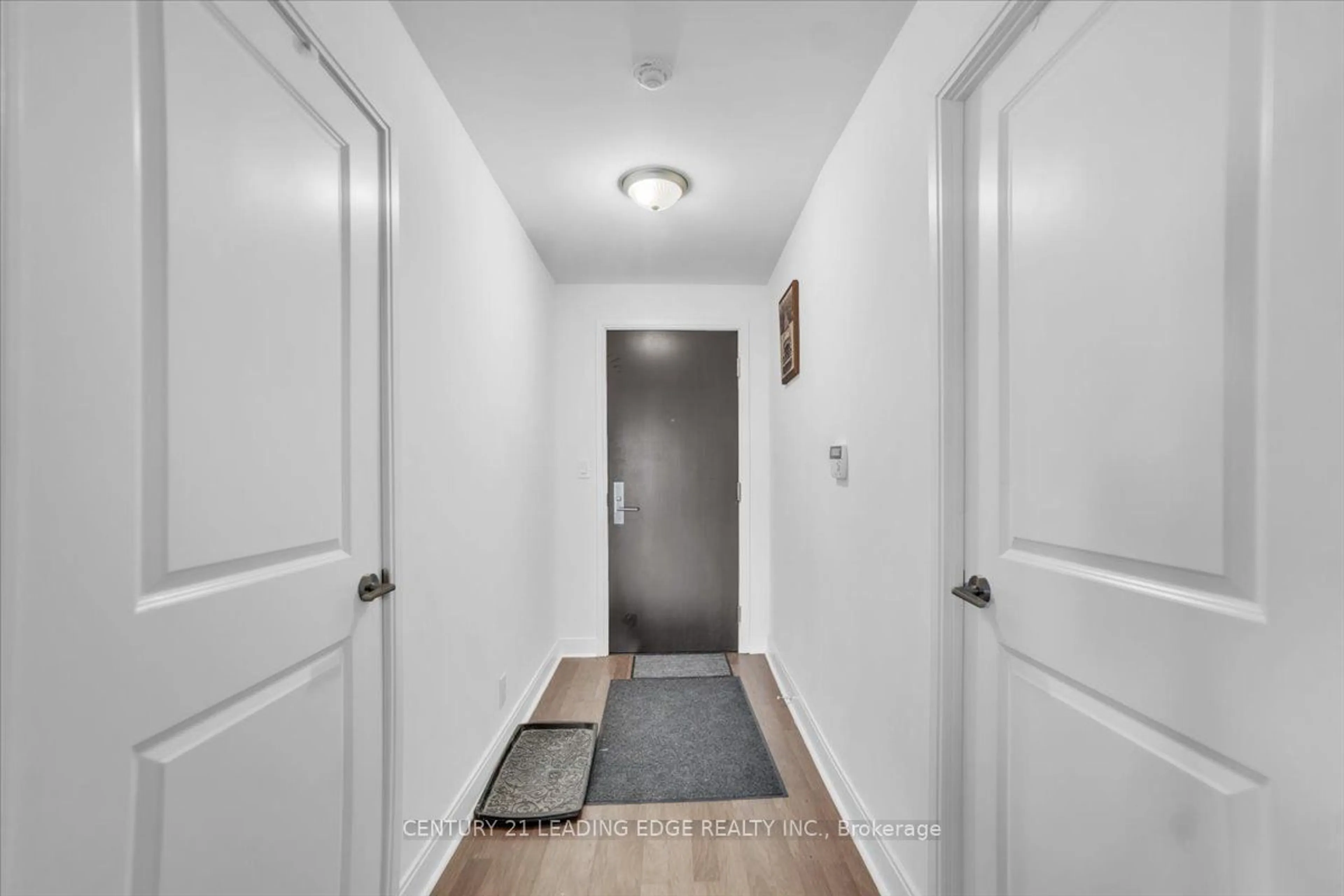 Indoor entryway for 60 Absolute Ave #1107, Mississauga Ontario L4Z 0A9