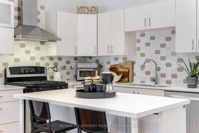 Additional property image - 25 Belgravia Ave