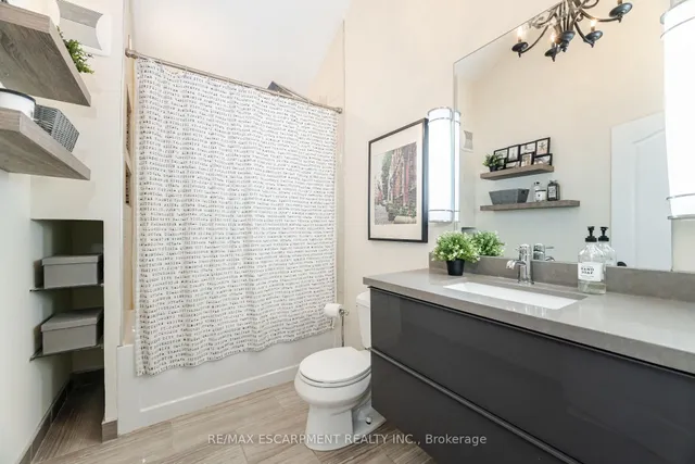 Additional property image - 25 Belgravia Ave