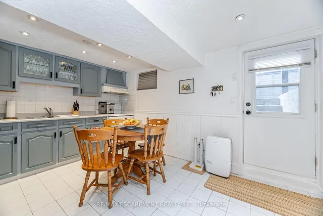Additional property image - 25 Belgravia Ave