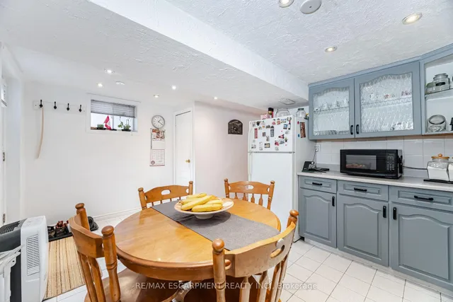Additional property image - 25 Belgravia Ave
