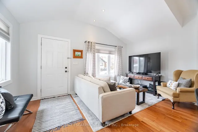 Additional property image - 25 Belgravia Ave