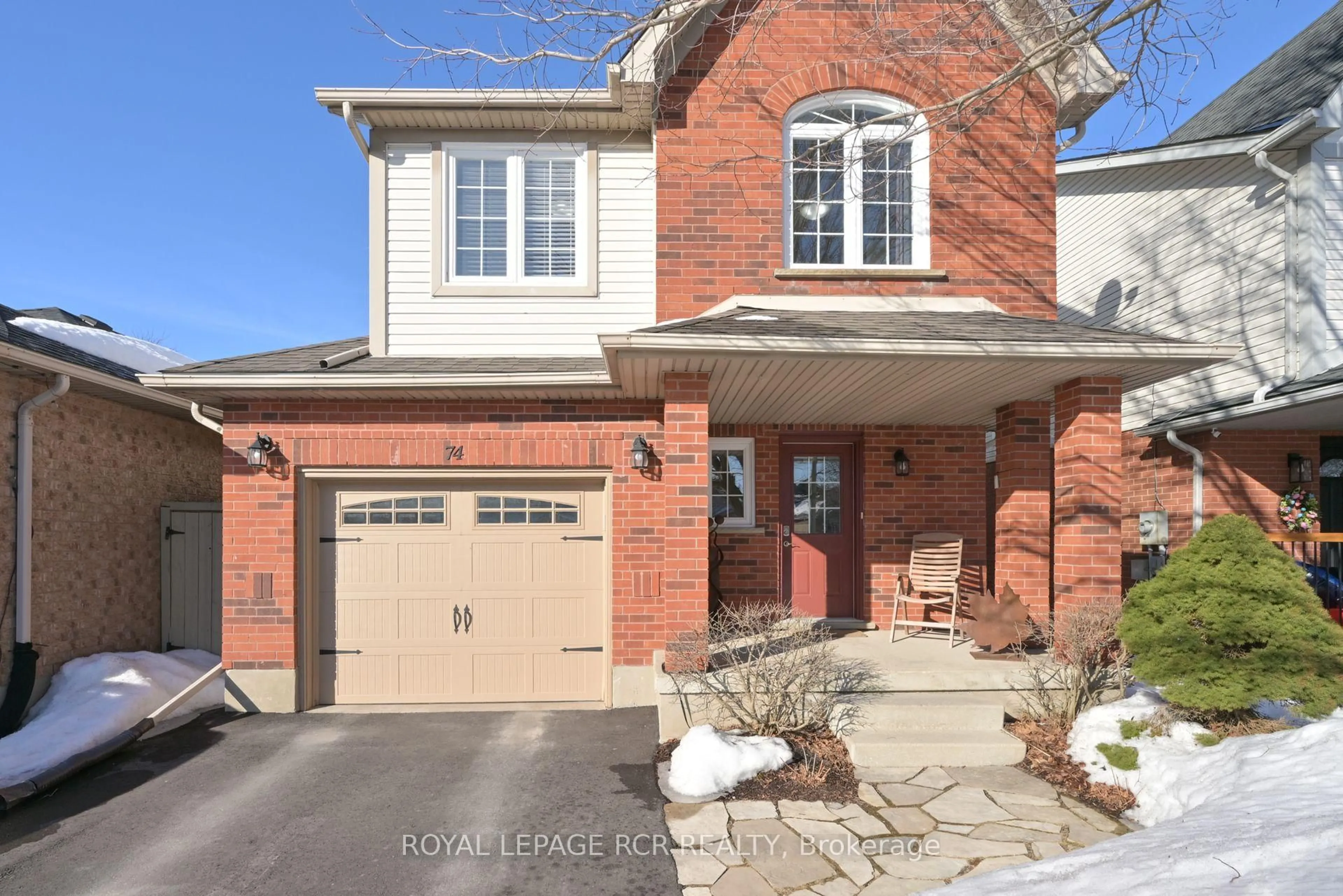 Home with brick exterior material, street for 74 Colbourne Cres, Orangeville Ontario L9W 5A9