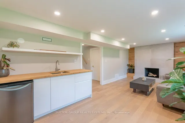 Additional property image - 1264 Landfair Cres