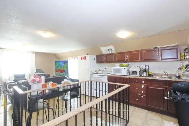 Additional property image - 99 Woodward Ave