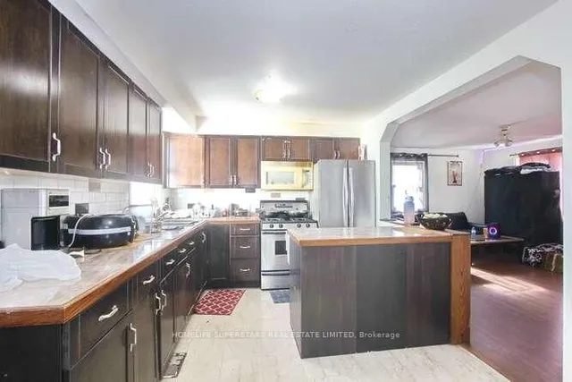 Additional property image - 99 Woodward Ave