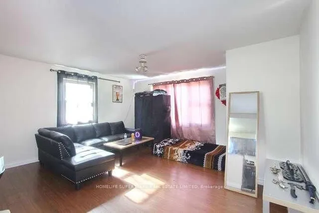 Additional property image - 99 Woodward Ave