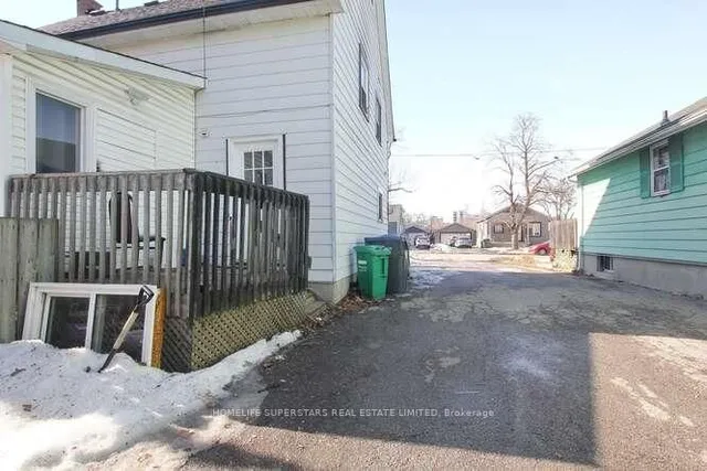 Additional property image - 99 Woodward Ave