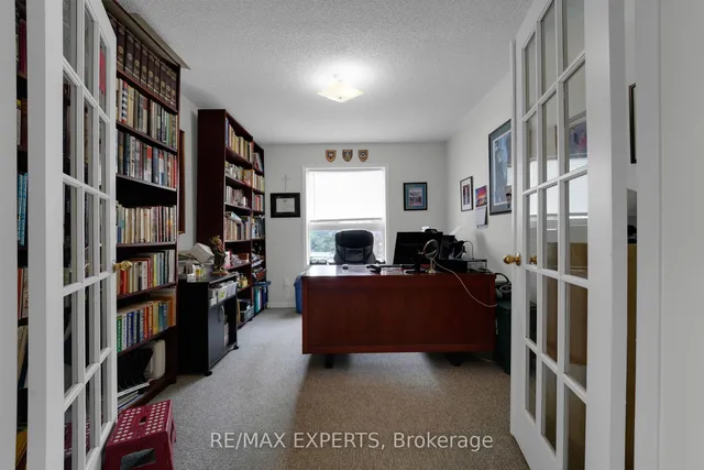 Additional property image - 26 Sawston Circ