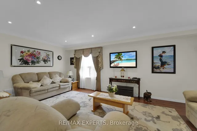 Additional property image - 26 Sawston Circ