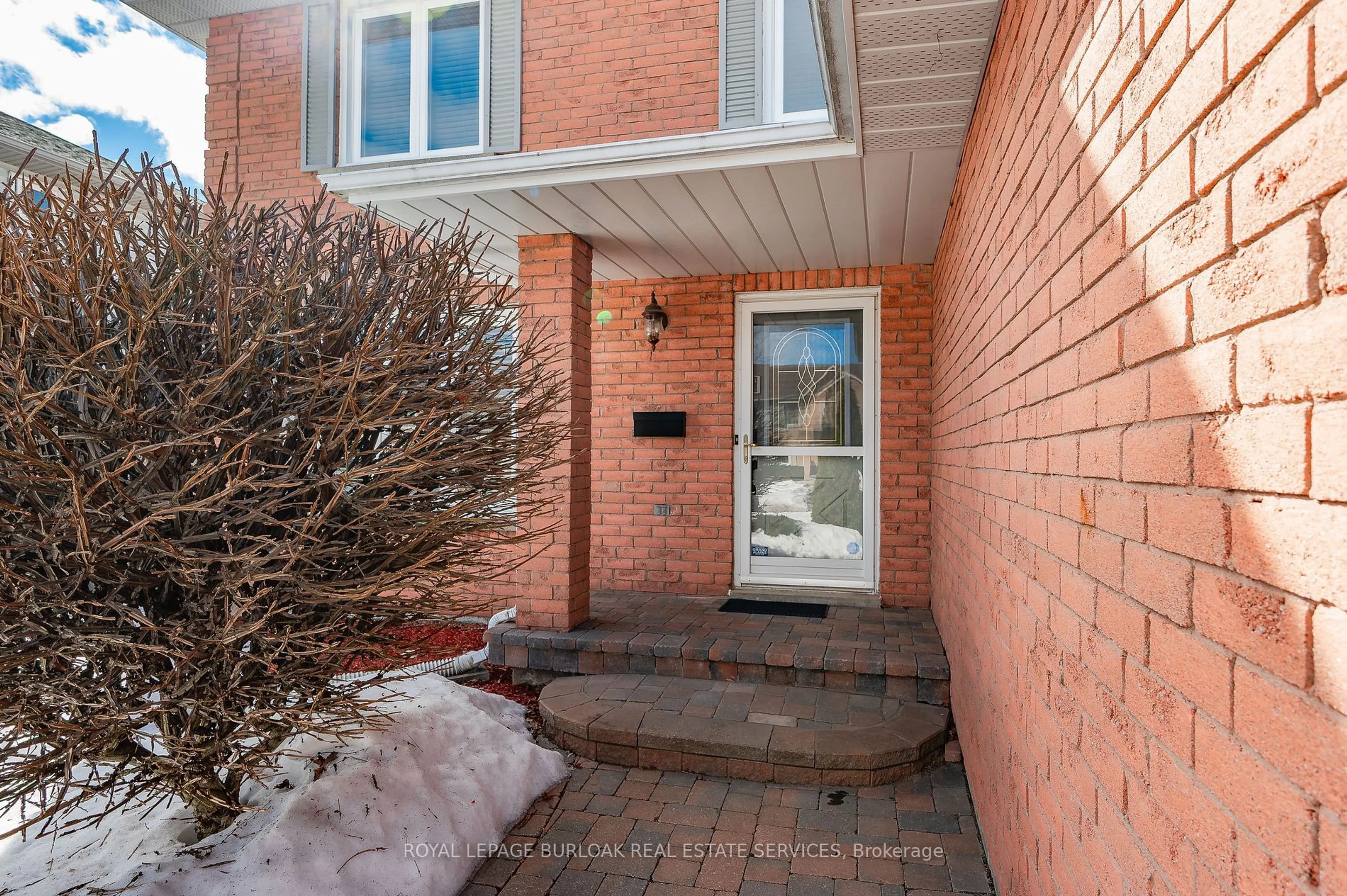 Unknown for 3264 Mead Cres, Burlington Ontario L7M 3M1