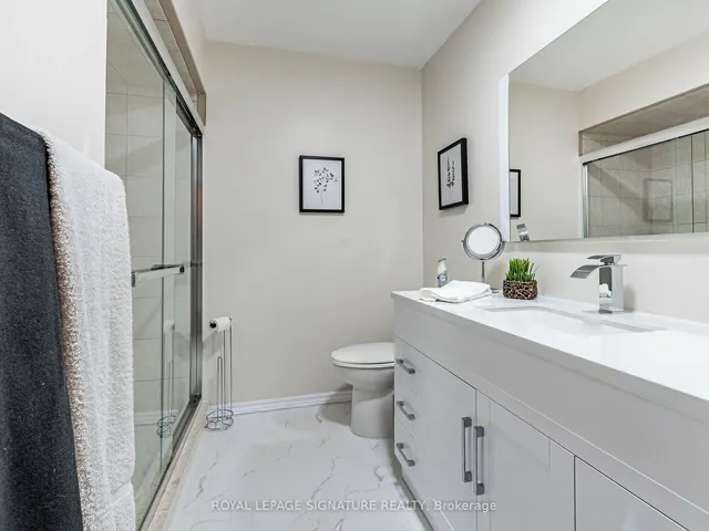 Additional property image - 4172 Dursley Cres