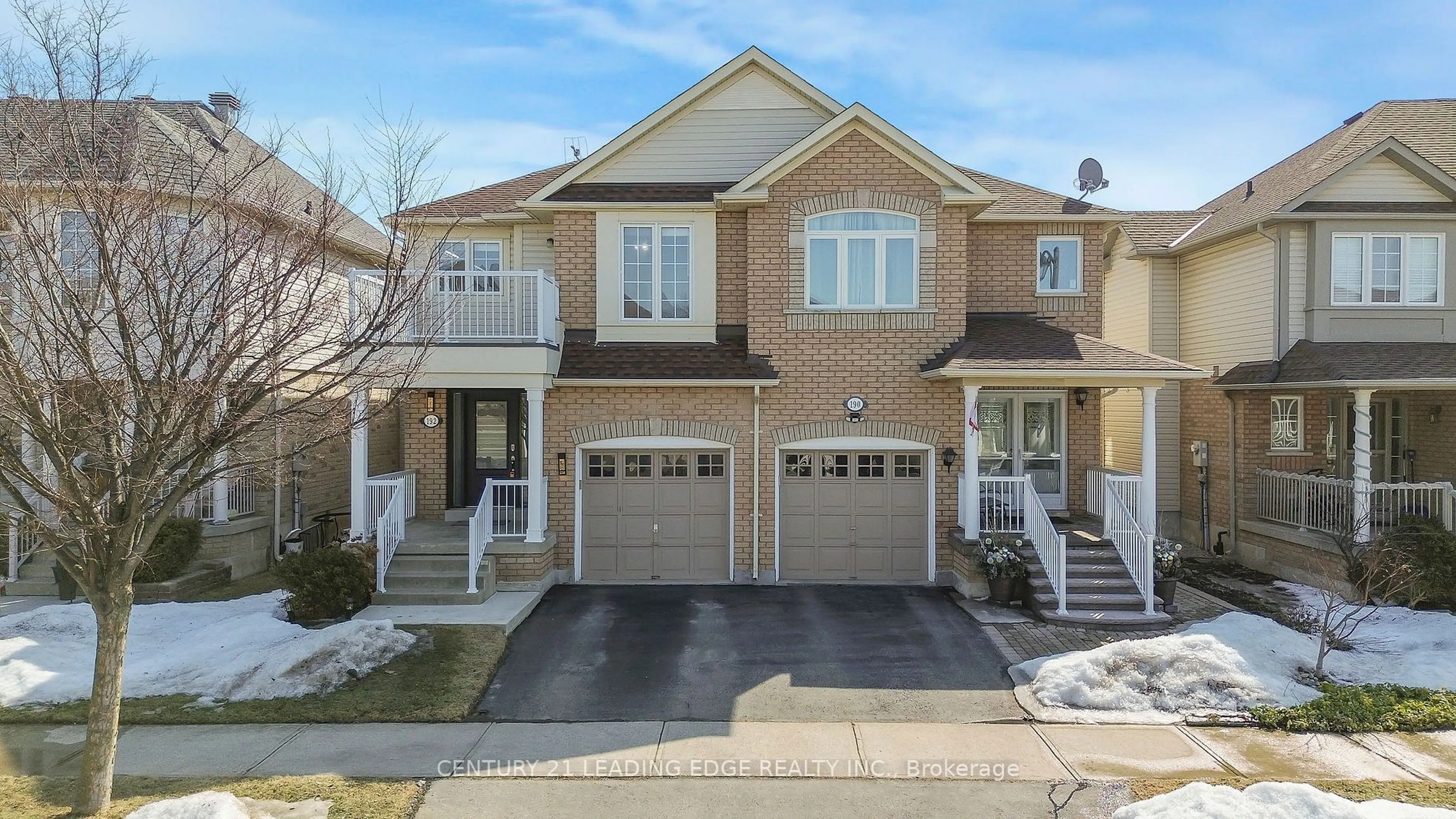 Home with brick exterior material, street for 192 Sherwood Rd, Milton Ontario L9T 6B8