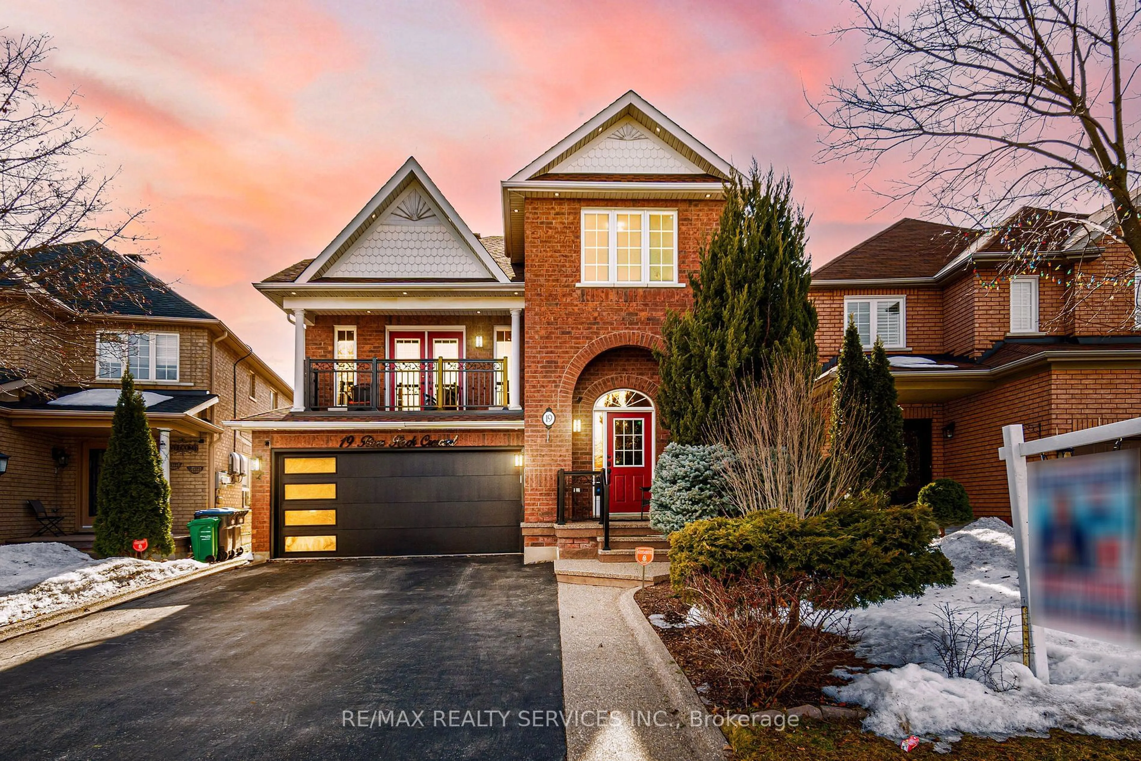 Home with brick exterior material, street for 19 RIVER ROCK Cres, Brampton Ontario L7A 2V2