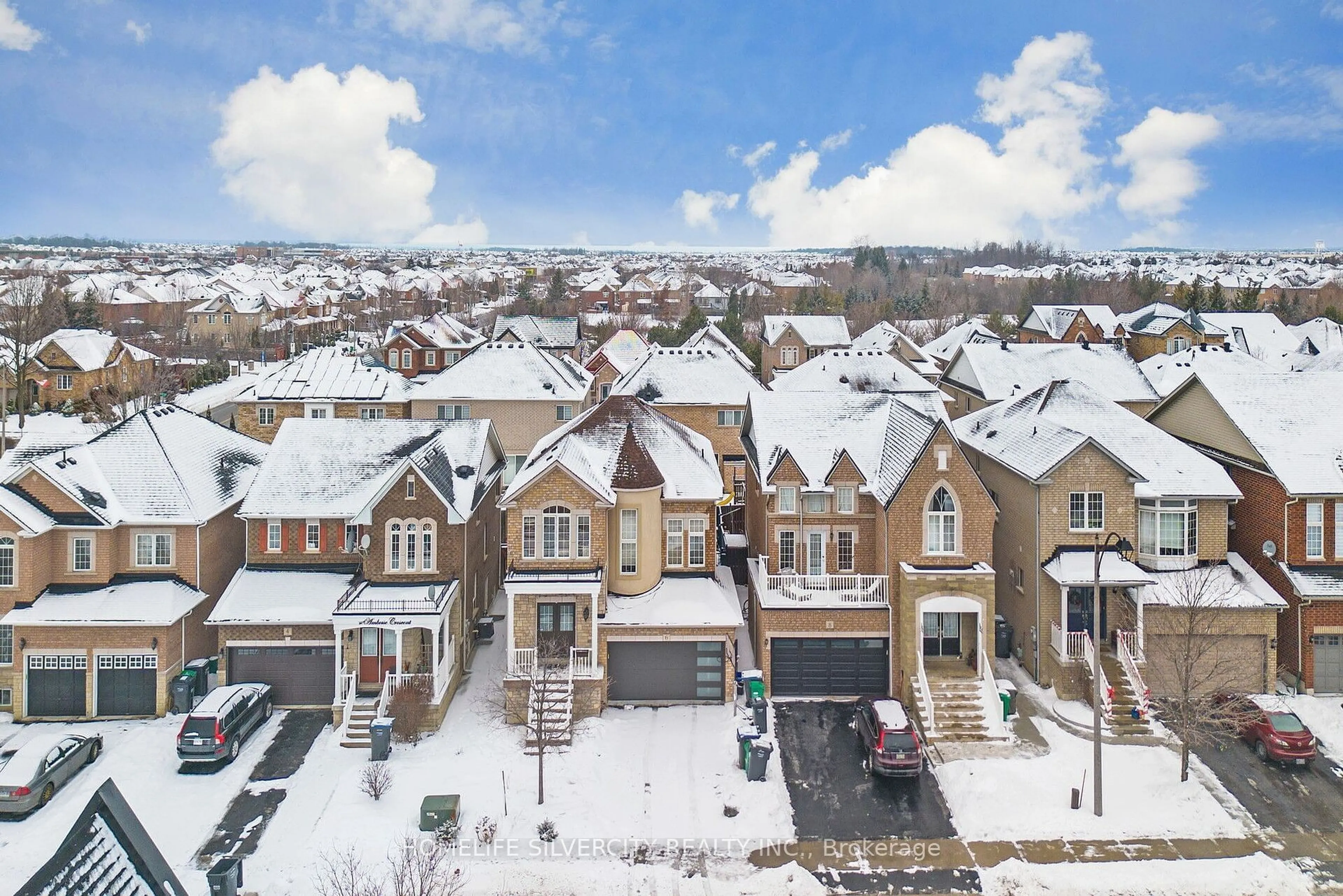 A pic from outside/outdoor area/front of a property/back of a property/a pic from drone, unknown for 6 Amboise Cres, Brampton Ontario L7A 2R2