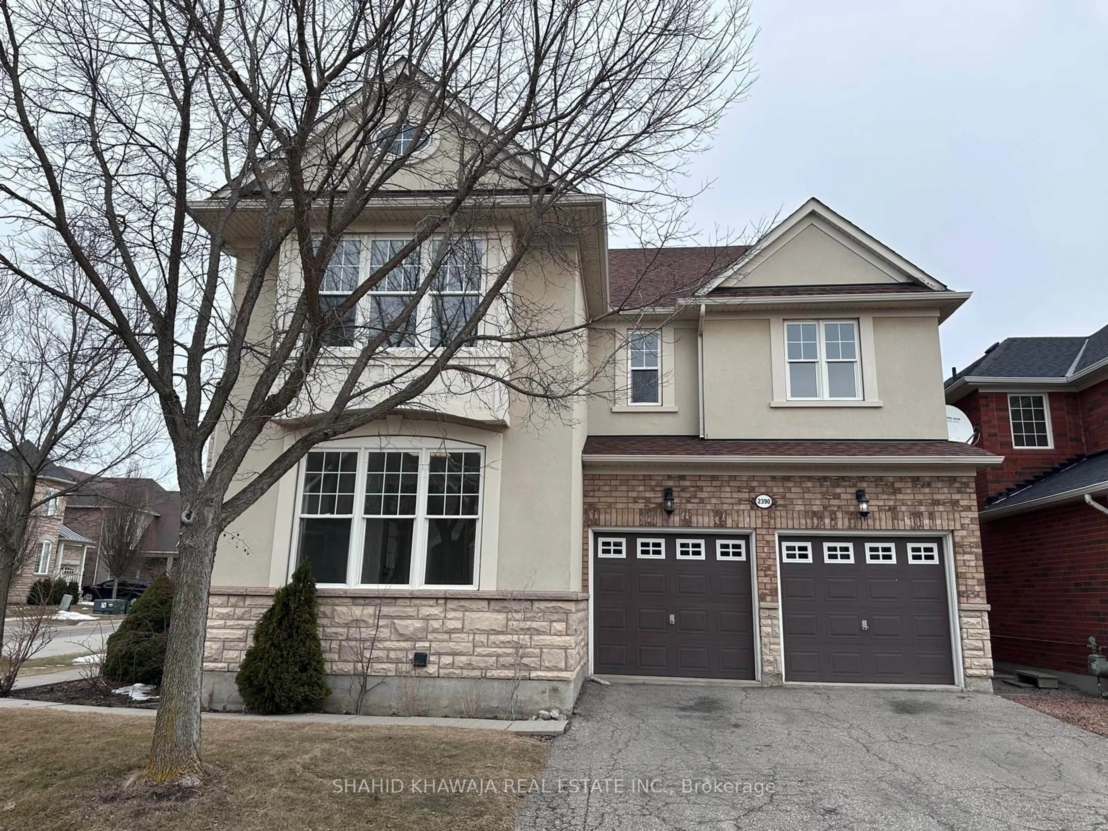 Home with brick exterior material, street for 2390 Calloway Dr, Oakville Ontario L6M 0C1