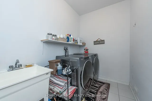Additional property image - 17 Bachelor St