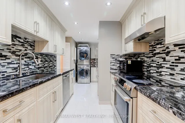 Additional property image - 320 Dixon Rd Unit 415
