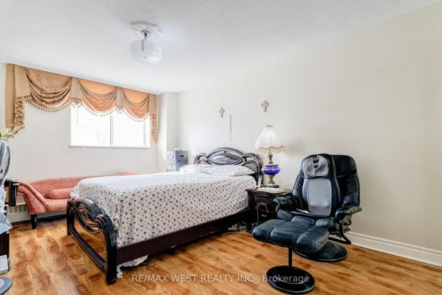 Additional property image - 320 Dixon Rd Unit 415
