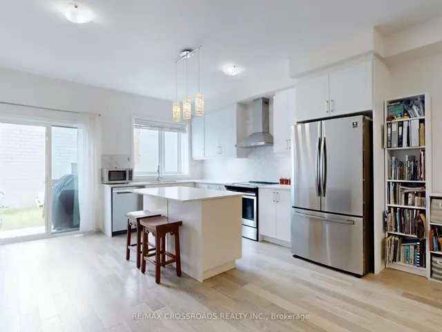 Additional property image - 73 William Duncan Rd